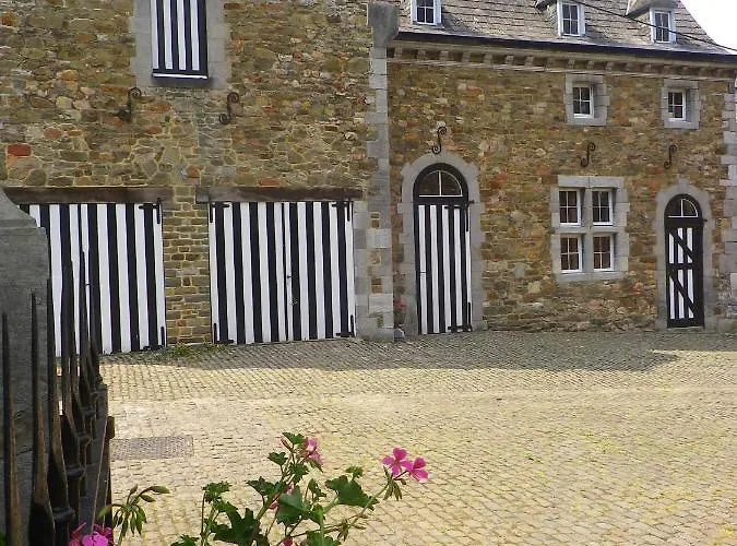 Chateau De Bonne Esperance Nocleg ze śniadaniem 3*